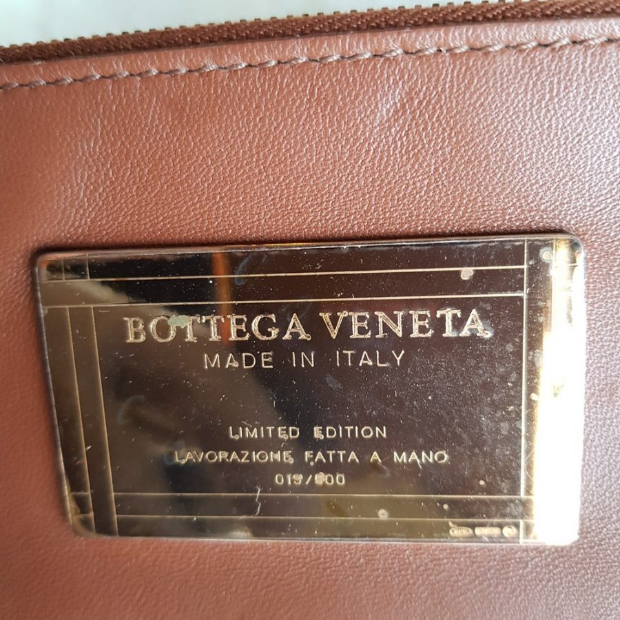 Bottega Veneta Limited Edition Tortoise Embellished Top Handle Bag Beige  Intrecciato Karung