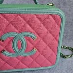Chanel CC Filigree Vanity Bag 2-tone Grained Calfskin with Gold Hardware #TKUR-4 - Image 4