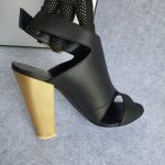 Giuseppe Zanotti SZ38 Sandals Black Leather with Gold Metal Shoes #TCLY-5 - Image 4