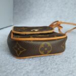 LV Pochette Cancun M60018 Monogram Canvas with Leather and Gold Hardware #TYSC-2 - Image 6