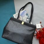 Salvatore Ferragamo Vintage Shopper Black Lizard Printed Leather with Gold Hardware #KRUY-3