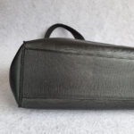 Salvatore Ferragamo Vintage Shopper Black Lizard Printed Leather with Gold Hardware #KRUY-3 - Image 11