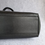 Salvatore Ferragamo Vintage Shopper Black Lizard Printed Leather with Gold Hardware #KRUY-3 - Image 12