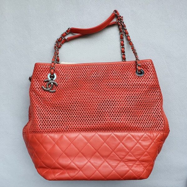 Chanel Shoulder bag Coral Orange Lambskin with Silver Hardware #OLKY-1