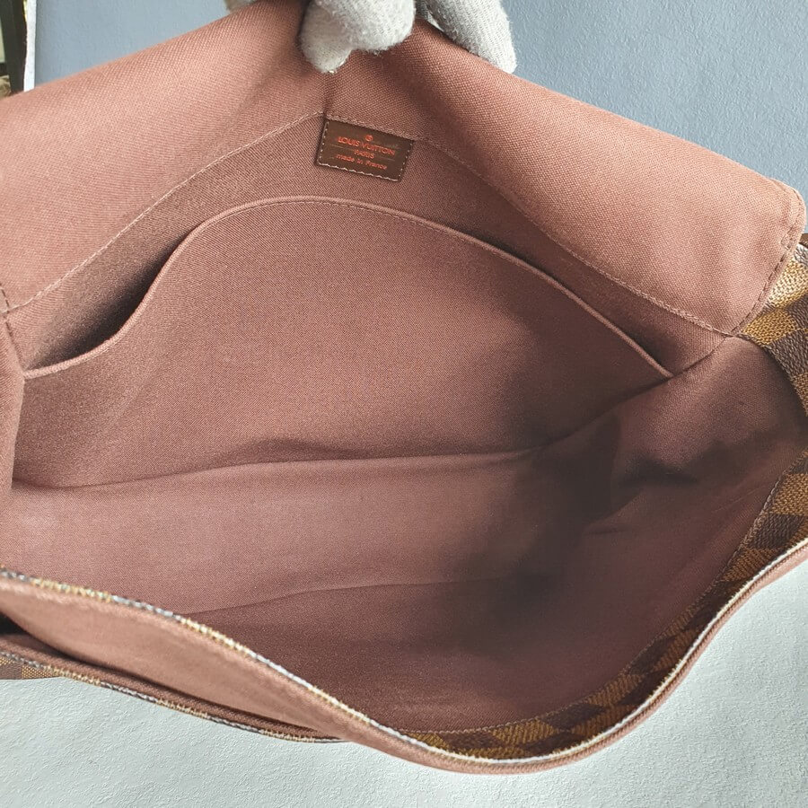 Louis Vuitton - Messenger Melville - Shoulder bag - Catawiki