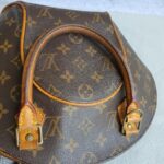 LV Ellipse PM Brown Monogram Canvas with Leather and Gold Hardware #OUEO-2 - Image 16
