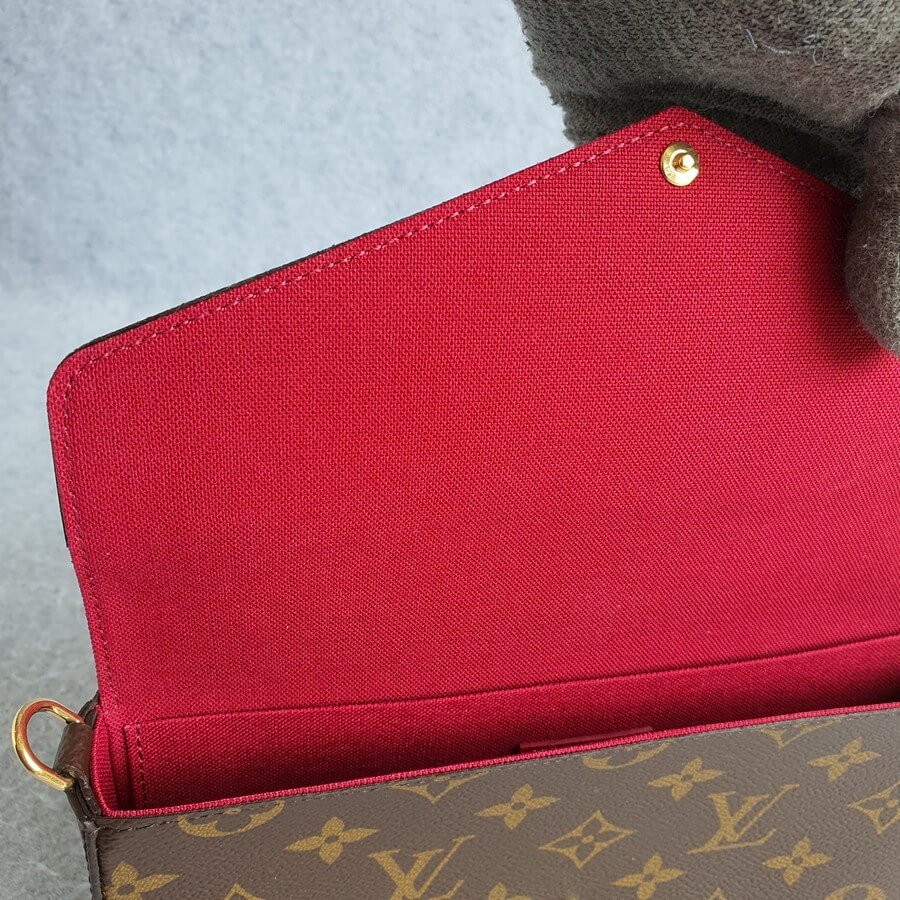 Louis Vuitton Felicie Pochette Beige in Coated Canvas with Gold