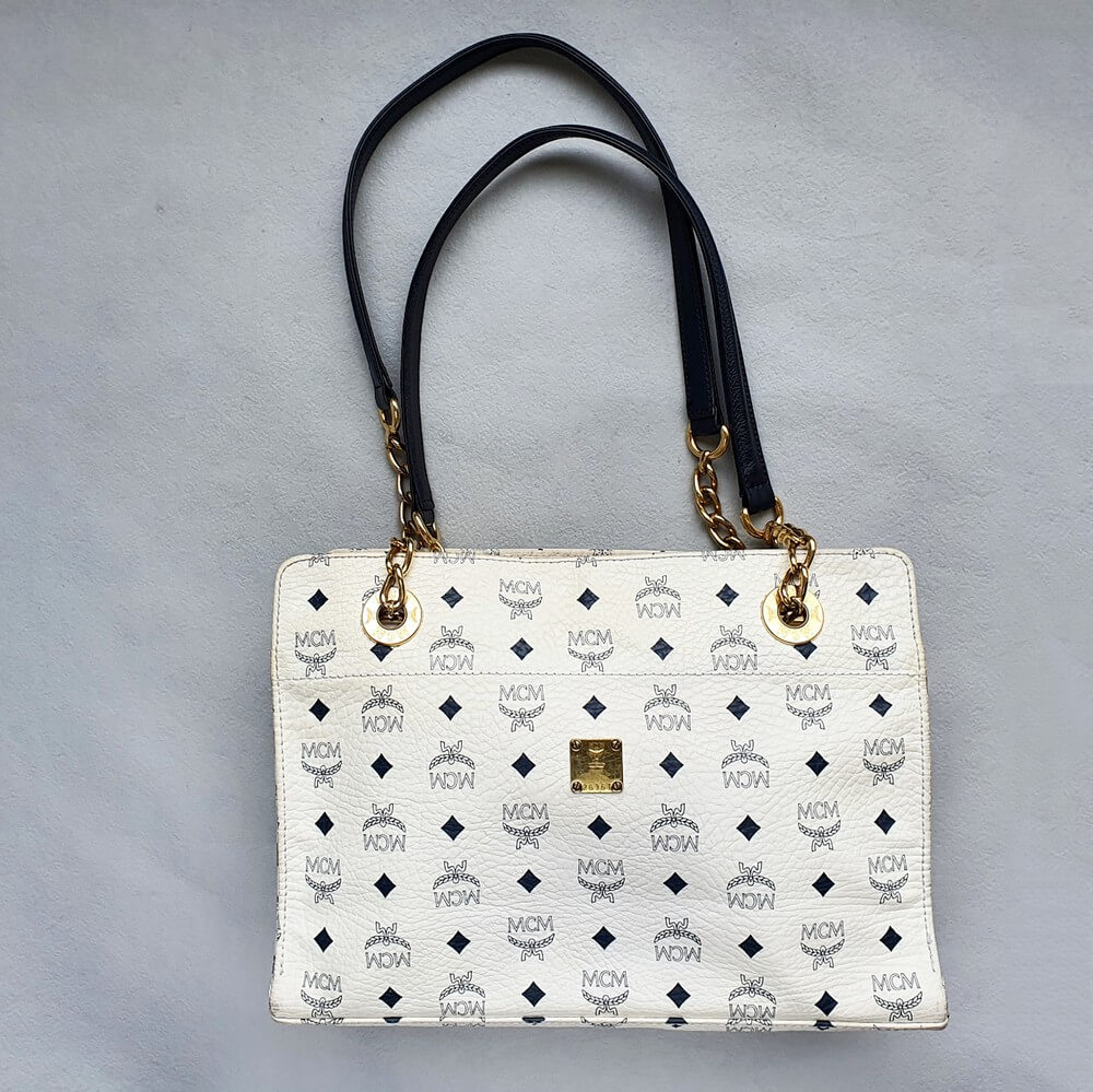 MCM Shoulder Bag White/Black Visetos Coated Canvas With Leather And Gold Hardware #OUCT-1