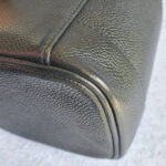 Chanel Vintage Vanity Case Black Grained Calfskin with Gold Hardware #OCUL-1 - Image 11