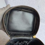 Chanel Vintage Vanity Case Black Grained Calfskin with Gold Hardware #OCUL-1 - Image 19