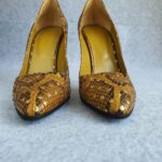 Sergio Rossi Size 37 Pumps Olive Yellow Snakeskin with Gold Hardware Shoes #OCCT-7 - Image 3