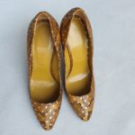 Sergio Rossi Size 37 Pumps Olive Yellow Snakeskin with Gold Hardware Shoes #OCCT-7 - Image 2