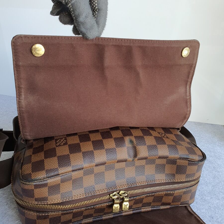 LV Naviglio Messenger Damier Ebene Coated Canvas with Leather and Gold  Hardware #OKUK-2 – Luxuy Vintage