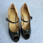 Valentino Garavani Peeptoe Size 38.5 2-Tone Leather Shoes #OKCT-43 - Image 2