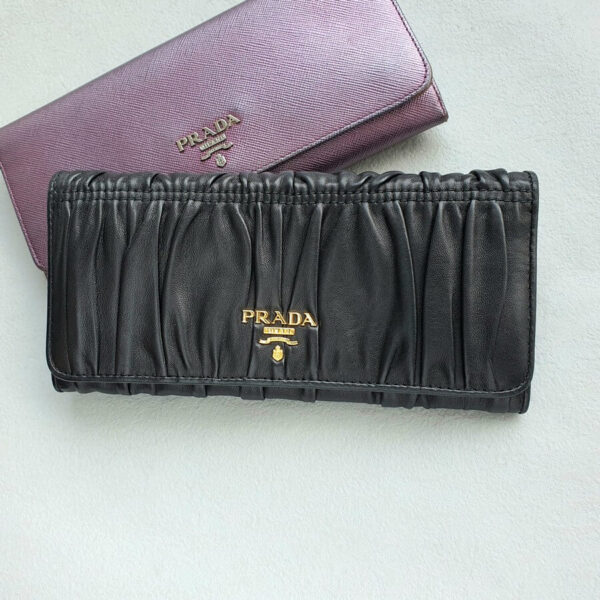 Prada Wallet Black Lambskin with Gold Hardware #OYKR-25