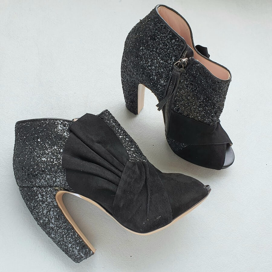 Miu Miu Peeptoe Size 38 Black Leather Shoes #OKOO-4