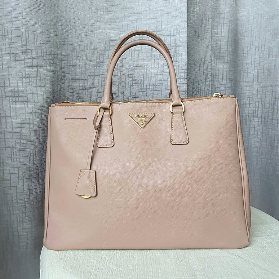 Prada Lux Light Pink Saffiano Leather with Gold Hardware #OYRY-9