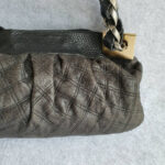 Marc Jacobs Shoulder Bag Black Leather with Gold Hardware #OSUY-1 - Image 6