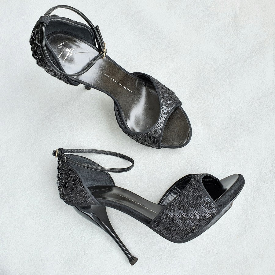 Giuseppe Zanotti Peeptoe Size37.5 Black Satin/Sequine Shoes #OSOY-1