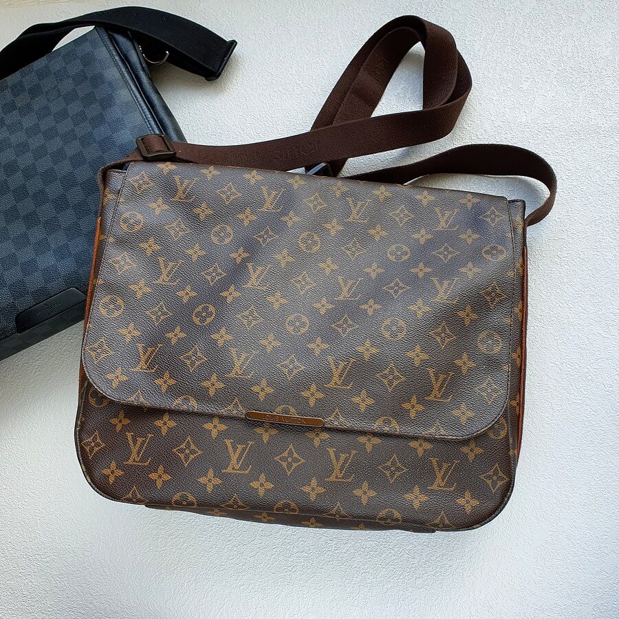 LV Beaubourg GM Brown Monogram Canvas with Leather and Gold Hardware #OTSK-1