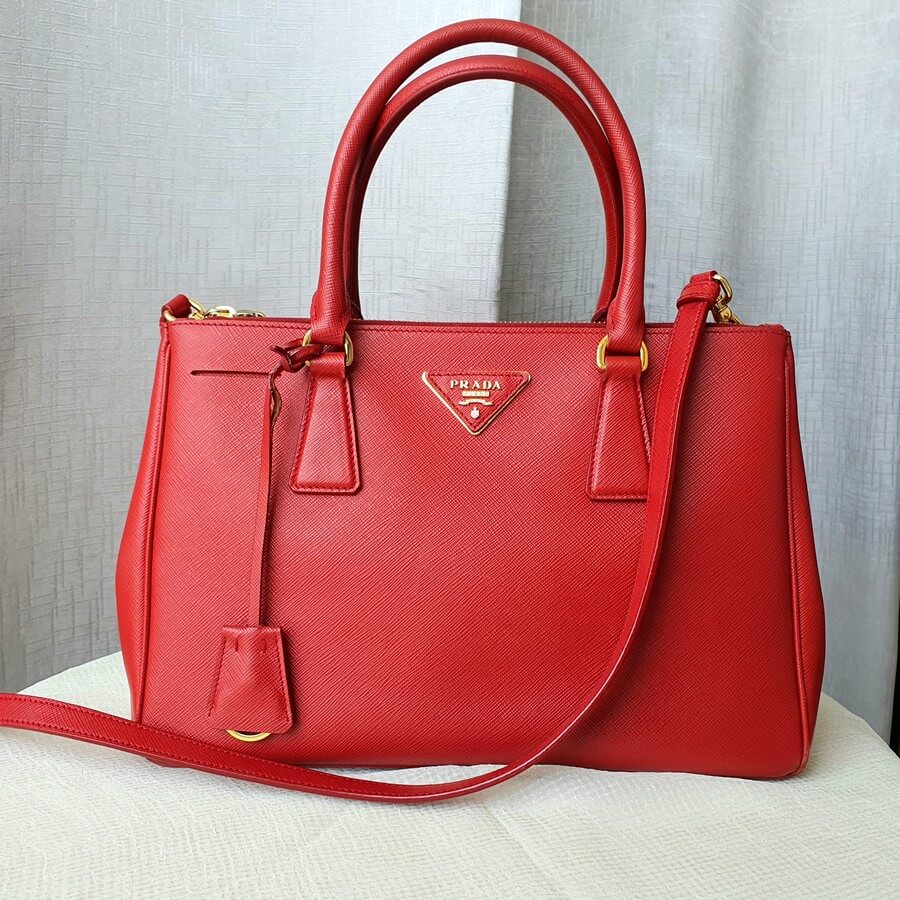 Prada Lux BN1801 Fuoco Red Saffiano Leather with Gold Hardware #GUECR-1