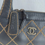 Chanel Vintage Tote Bag Black Calf Leather with Antique Gold Hardware #RELT-1 - Image 11