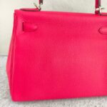 Hermes Kelly 28 Rose Extreme Clemence Leather with Palladium Plated Hardware #REUR-2 - Image 5