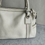 Tods Tote White Calf Leather with Black Hardware #OORU-12 - Image 6