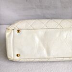 Chanel Tote Off White Aged Calfskin with Gold Hardware #RLTK-2 - Image 9