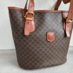 Celine Vintage Tote Bag Brown Coated Canvas with Leather and Gold Hardware #RUUK-5 - Image 3