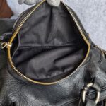 Tods T-Bag Black Calf Leather with Gold Hardware #RLEE-2 - Image 31