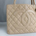 Chanel Medallion Bag Beige Grained Calfskin with Silver Hardware #RCYC-2 - Image 3