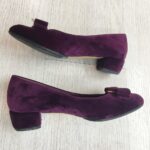 S.Ferragamo Size 7D Pump Purple Suede Leather with Gold Hardware #RKYR-10 - Image 5