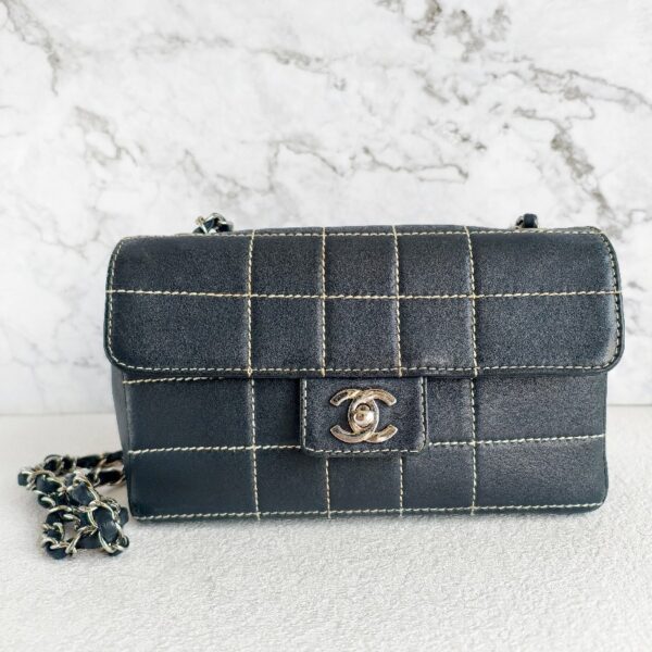 Chanel Vintage Small Flap Black Lambskin with Silver Hardware #RYEU-4