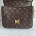 LV Pochette Métis Brown Monogram Coated Canvas with Leather and Gold Hardware #RKRY-2 - Image 23