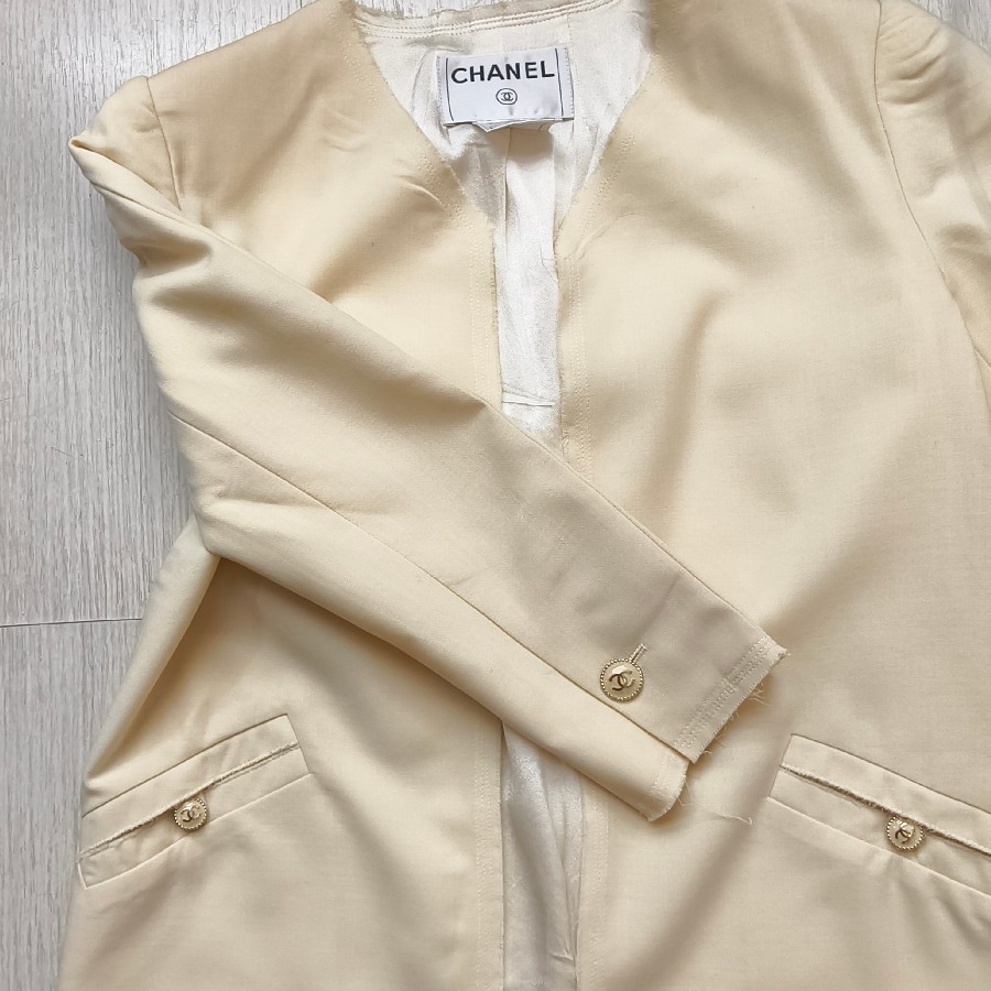 Chanel Blazer Size 40 #RYCO-1 (17)