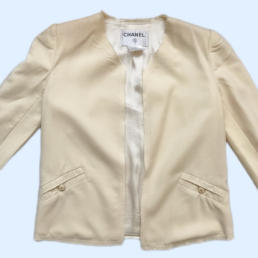 Chanel Blazer Size 40 #RYCO-1 (2)