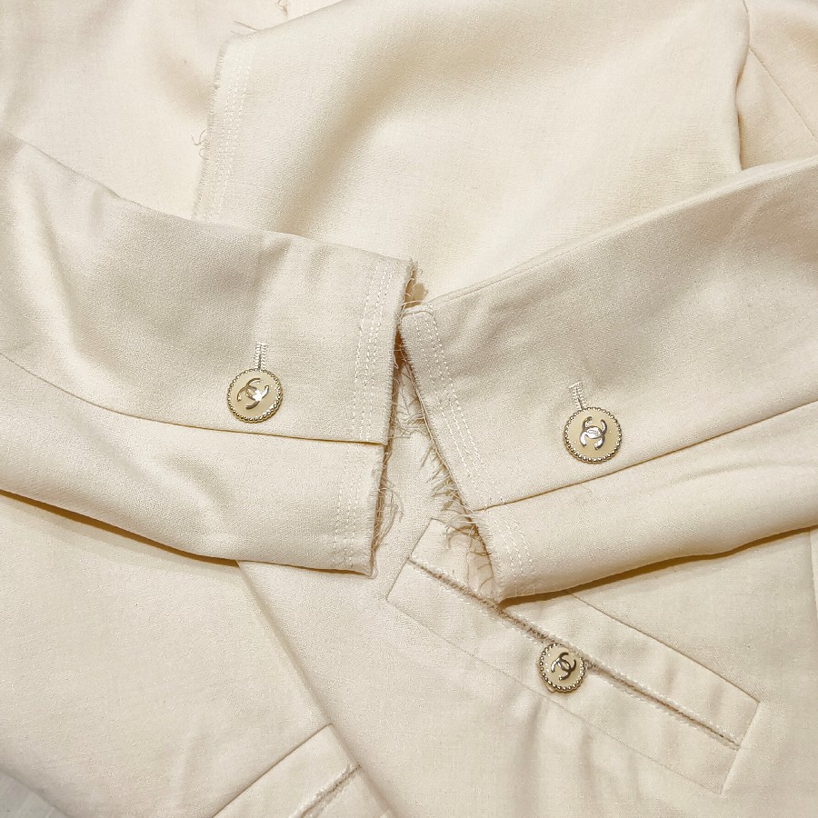 Chanel Blazer Size 40 #RYCO-1 (5)