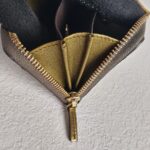 Gucci Coin/key Purse Gold Guccissima Patent Leather with Gold Hardware #GUULU-2 - Image 7