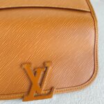 LV Buci NM M59459 Brown/gold Epi Leather with Silver Hardware #RYOO-2 - Image 4
