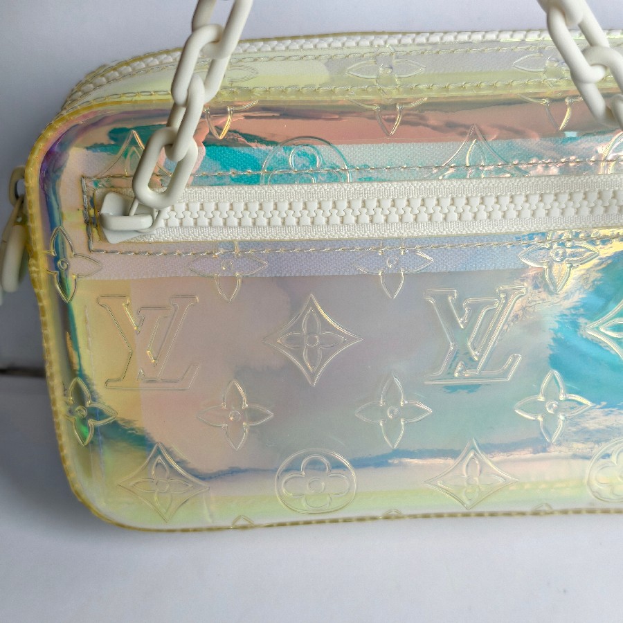 LV-M55261-Volga-Prism-Pochette-with-White-Hardware #RSLY-199 (11)
