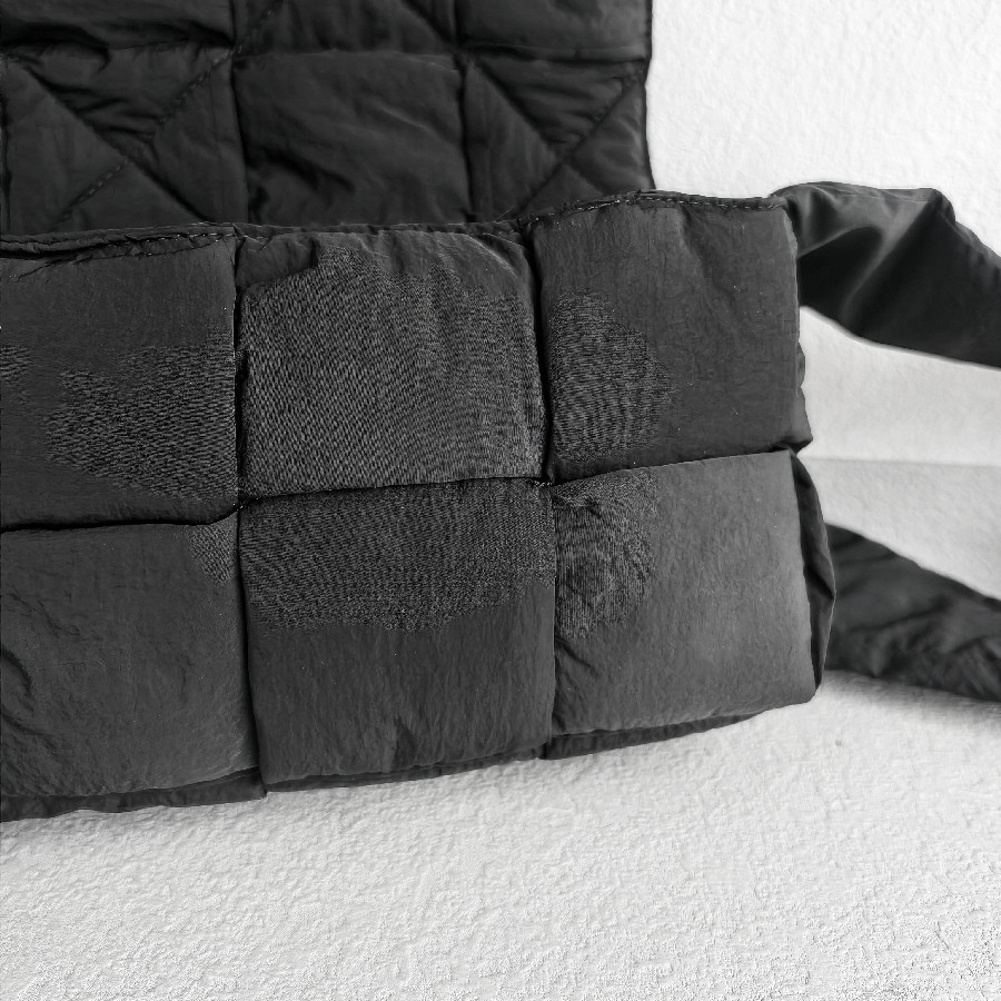 Bottega-Veneta-Padded-Medium-Cassette-Black-Nylon-with-Silver-Hardware #RSLY-6 (20)