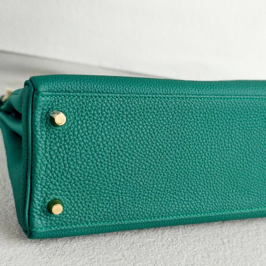 Hermes-Kelly32cm-Malachite-Green-Togo-Leather-with-Gold-Plated-Hardware #RCRS-3 (26)