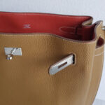 Hermes So Kelly 26 Brown/Sanguine Clemence Leather with Palladium Hardware Bag #RYUR-2 - Image 17