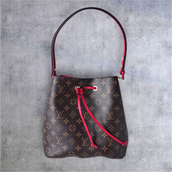 LV NéoNoé MM M44021 Brown Monogram Coated Canvas with Leather and Gold Hardware #RKEO-1