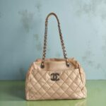 Chanel Tote Bag Beige Calf Leather with Ruthenium Hardware #RYEU-3