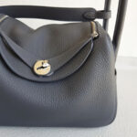 Hermes Lindy 26CM Ardoise Clemence Leather with Palladium-plated Hardware #RCYU-1 - Image 4