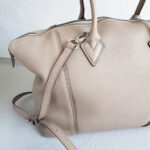 LV Soft Lockit Galet Taurillon Leather with Gold Hardware #TYKL-48 - Image 5