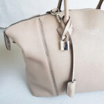 LV Soft Lockit Galet Taurillon Leather with Gold Hardware #TYKL-48 - Image 3