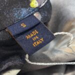 LV Short Sleeve Top Size Small #RSLY-57 - Image 5